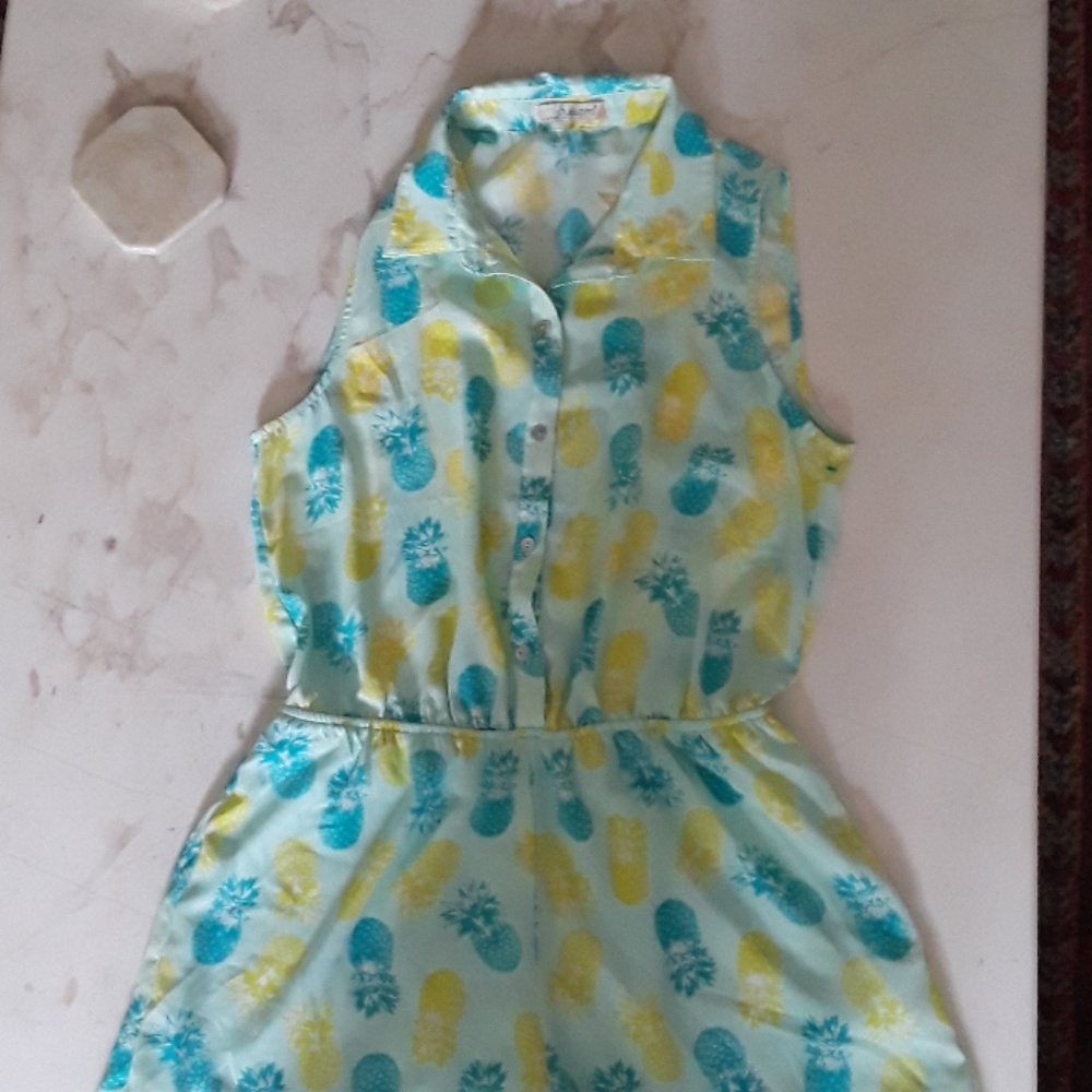 FreeBird pineapple romper size medium